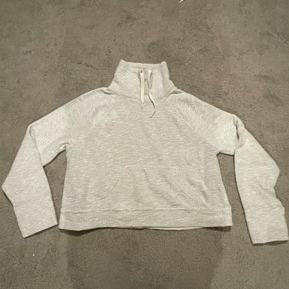 aerie Sweaters - Offline by Aerie Cream Cow Neck Women's Sweater Size‎ XL